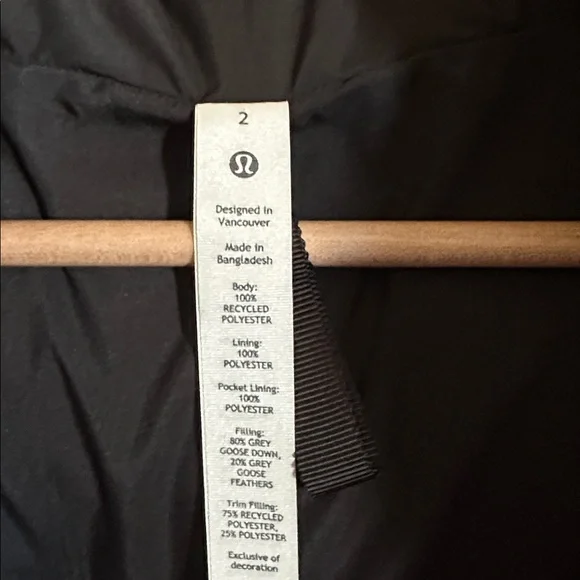 Lululemon Wunder Puff 600-Down-Fill Cropped Black Vest - Picture 10 of 13